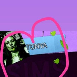 Meet your Posher, Tonya